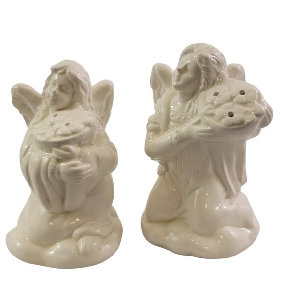 Vintage McConnell Talus Collectible Ceramic Angels Salt & Pepper Shaker Set - Picture 8 of 15